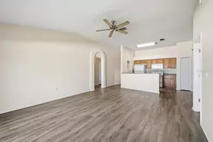 7631 Merchantville Cir, Zephyrhills, FL 33540 - Photo 21