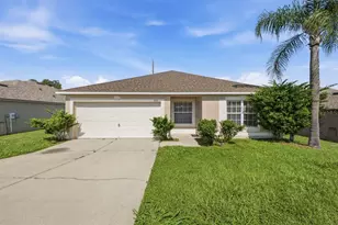 7631 Merchantville Cir, Zephyrhills, FL 33540 - Photo 9