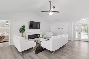4102 W Bank Ave, Tampa, FL 33624 - Photo 13