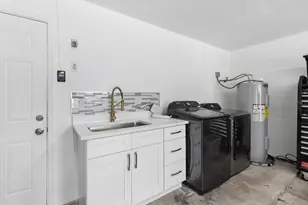 4102 W Bank Ave, Tampa, FL 33624 - Photo 29