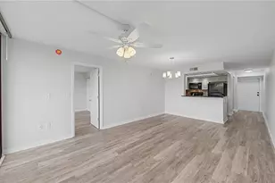 800 Cove Cay Dr, Clearwater, FL 33760 - Photo 9