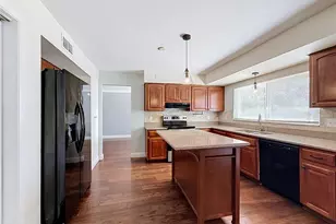 15708 Woodcock Pl, Tampa, FL 33624 - Photo 15
