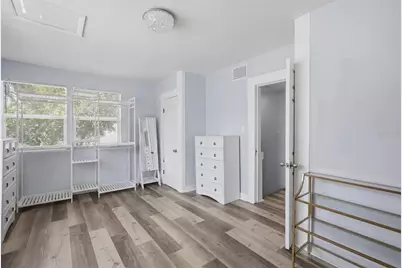 2132 W Beach Street, Tampa, FL 33607 - Photo 11