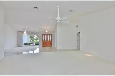1927 E View Drive, Sun City Center, FL 33573 - Photo 9