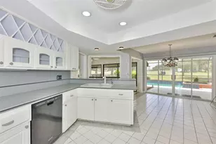 1927 E View Dr, Sun City Center, FL 33573 - Photo 13