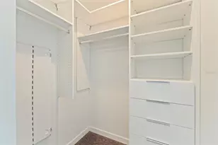 400 Central Ave, Saint Petersburg, FL 33701 - Photo 27