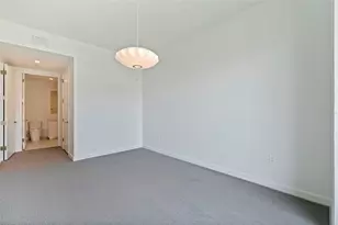 400 Central Ave, Saint Petersburg, FL 33701 - Photo 45