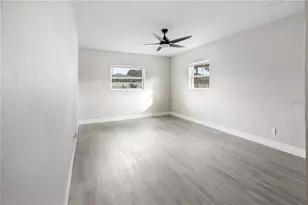 10341 Kumquat Ln, Seminole, FL 33772 - Photo 23