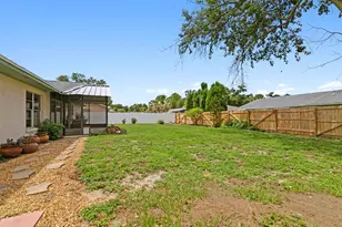 1804 Green Lawn St, Brandon, FL 33511 - Photo 37