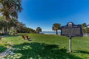 383 Georgia Ave, Crystal Beach, FL 34681 - Photo 55