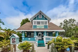 383 Georgia Ave, Crystal Beach, FL 34681 - Photo 63