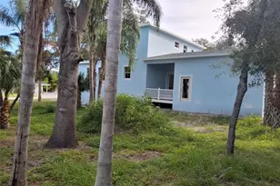 383 Georgia Ave, Crystal Beach, FL 34681 - Photo 3