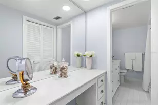 7100 Sunshine Skyway Ln S, Saint Petersburg, FL 33711 - Photo 25
