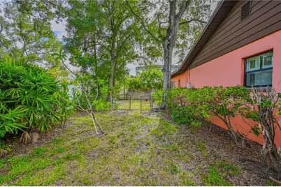 504 W Davis Boulevard, Tampa, FL 33606 - Photo 9