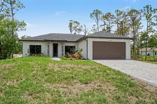 1059 Madeira St, Port Charlotte, FL 33953 - Photo 5