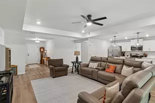 8948 Carrie Way, Weeki Wachee, FL 34613 - Photo 9