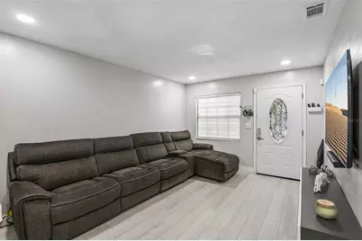 3922 W Robson Street, Tampa, FL 33614 - Photo 5
