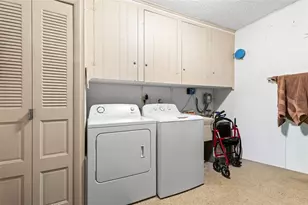 1227 Queen Anne Dr, Palm Harbor, FL 34684 - Photo 25