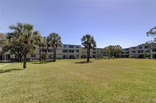 4890 Bay St NE, Saint Petersburg, FL 33703 - Photo 5