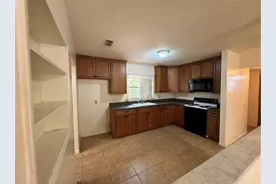 3608 W Leila Avenue, Tampa, FL 33611 - Photo 5