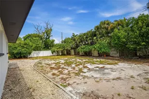 13341 86th Ave, Seminole, FL 33776 - Photo 41