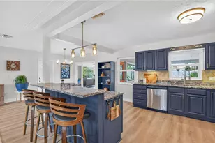 6550 Renaldo Way S, Saint Petersburg, FL 33707 - Photo 9