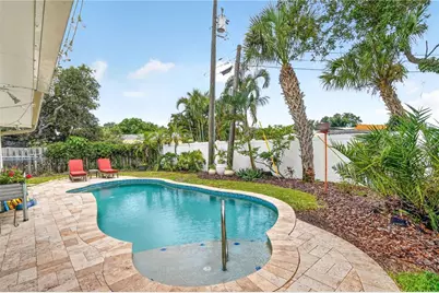6550 Renaldo Way S, Saint Petersburg, FL 33707 - Photo 35
