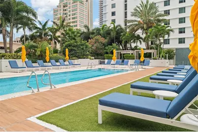 100 1st Avenue N #2302, Saint Petersburg, FL 33701 - Photo 53