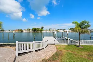 2218 Donato Dr, Belleair Beach, FL 33786 - Photo 31