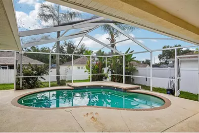 2302 Towering Oaks Circle, Seffner, FL 33584 - Photo 33