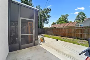 5831 43rd Street N, Saint Petersburg, FL 33714 - Photo 21