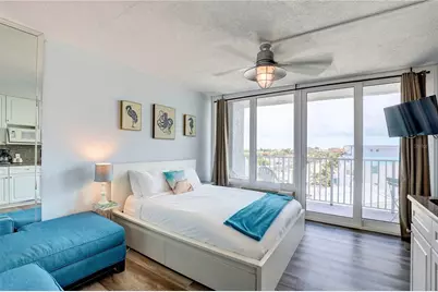 9980 Gulf Boulevard #522, Treasure Island, FL 33706 - Photo 5