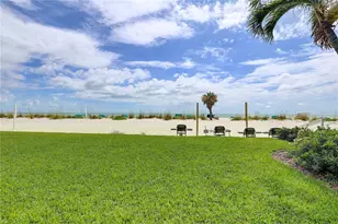 9980 Gulf Blvd, Treasure Island, FL 33706 - Photo 23