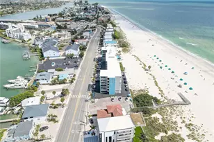 9980 Gulf Blvd, Treasure Island, FL 33706 - Photo 21