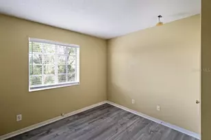 7127 Waterside Dr, Tampa, FL 33617 - Photo 35