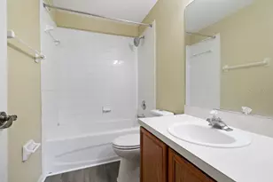 7127 Waterside Dr, Tampa, FL 33617 - Photo 37