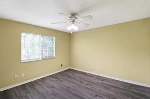 7127 Waterside Dr, Tampa, FL 33617 - Photo 41