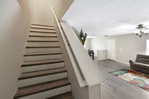 7127 Waterside Dr, Tampa, FL 33617 - Photo 25