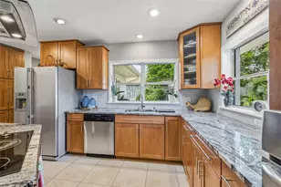 894 Joan St, Dunedin, FL 34698 - Photo 13