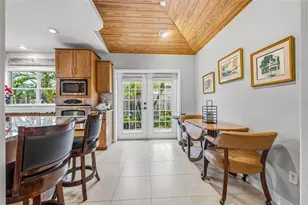 894 Joan St, Dunedin, FL 34698 - Photo 11