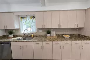 6001 Cedar St NE, Saint Petersburg, FL 33703 - Photo 15
