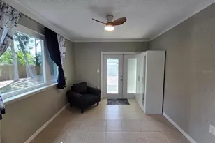 6001 Cedar St NE, Saint Petersburg, FL 33703 - Photo 19
