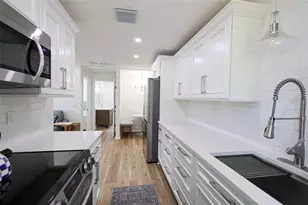 4501 70th St N, Saint Petersburg, FL 33709 - Photo 17