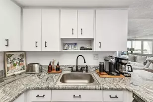 500 Treasure Island Causeway, Saint Petersburg, FL 33706 - Photo 27