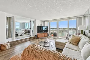 500 Treasure Island Causeway, Saint Petersburg, FL 33706 - Photo 33