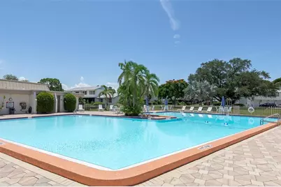3281 38th Way S #C, Saint Petersburg, FL 33711 - Photo 35