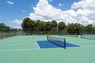 3281 38th Way S, Saint Petersburg, FL 33711 - Photo 33