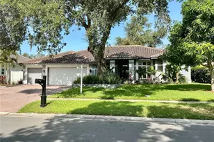 126 Old Oak Cir, Palm Harbor, FL 34683 - Photo 87