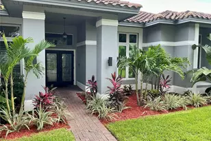 126 Old Oak Cir, Palm Harbor, FL 34683 - Photo 7