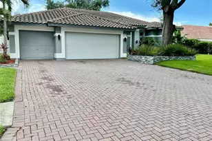 126 Old Oak Cir, Palm Harbor, FL 34683 - Photo 87